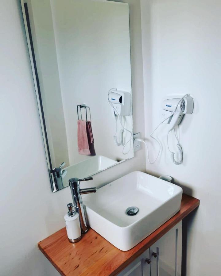 Hostal Uruz Coyhaique Esterno foto