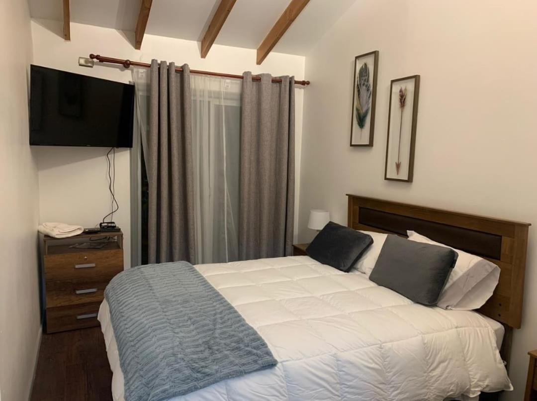 Hostal Uruz Coyhaique Esterno foto